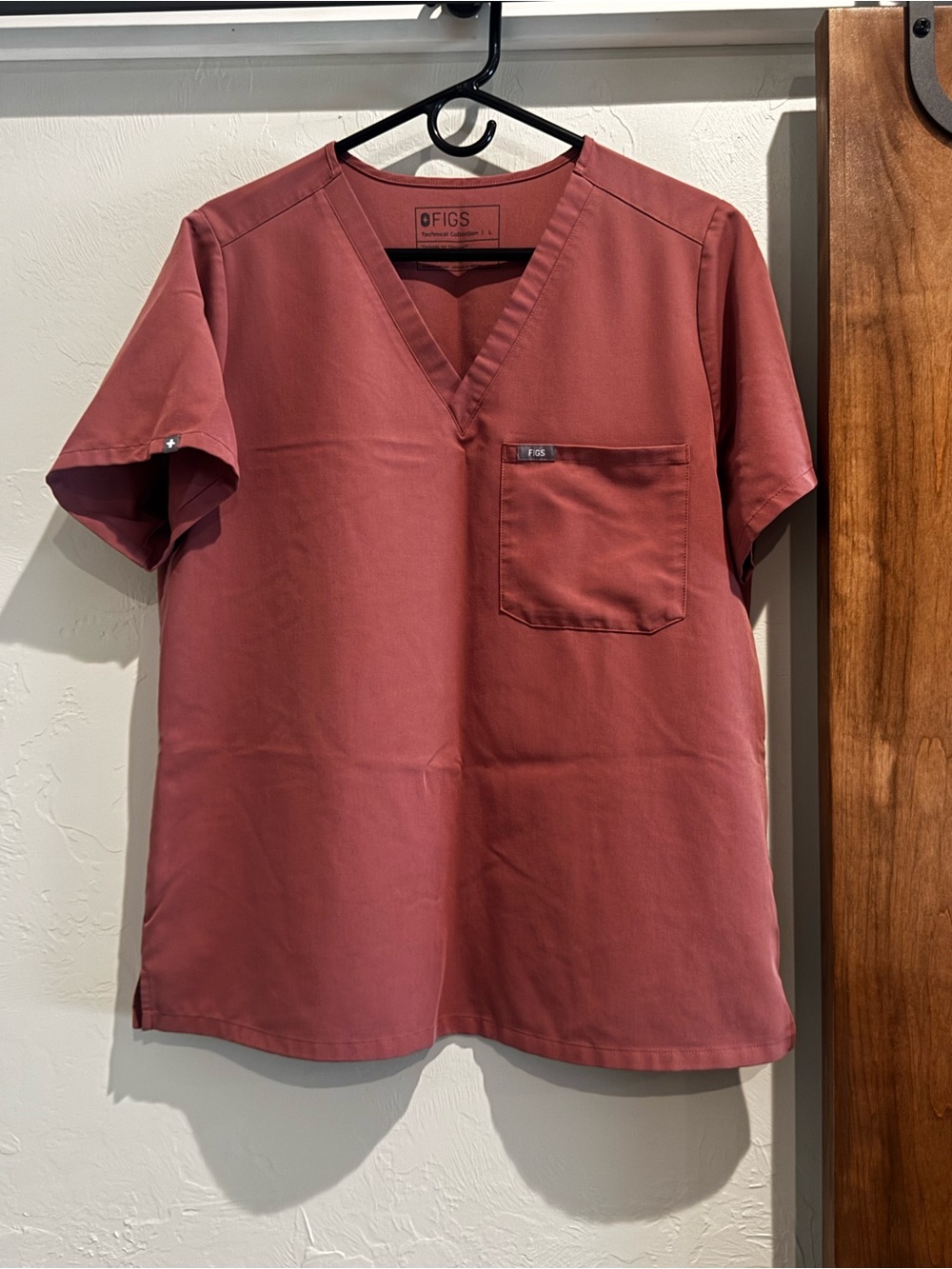 FIGS Catarina Scrub Top